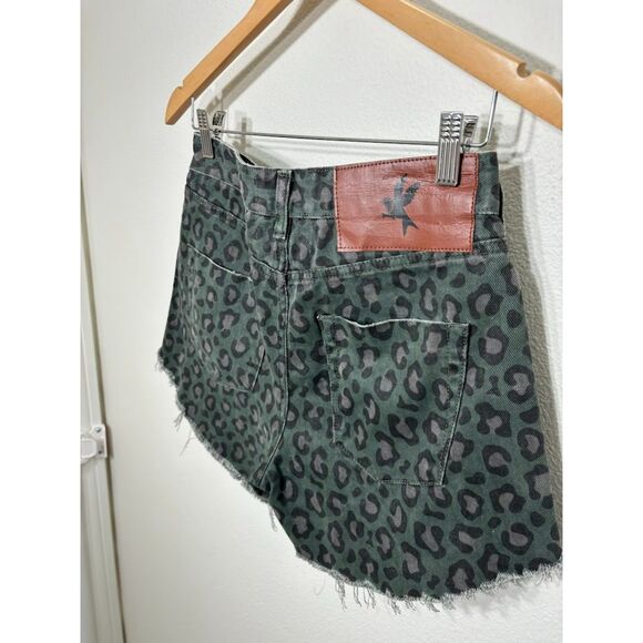 One Teaspoon Free People Green Leopard Night Crawler Trucker Jean Shorts 24P - Picture 6 of 6